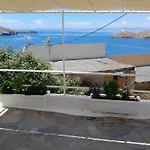Quarto em Acomodações Particulares Thalassino Ageri *