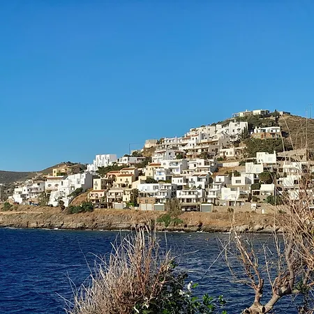 Thalassino Ageri *