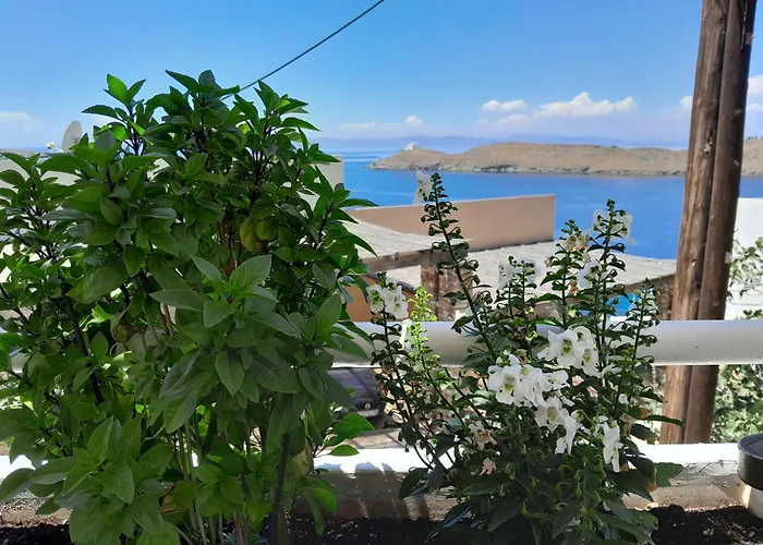 Thalassino Ageri * Gialiskari (Kea)